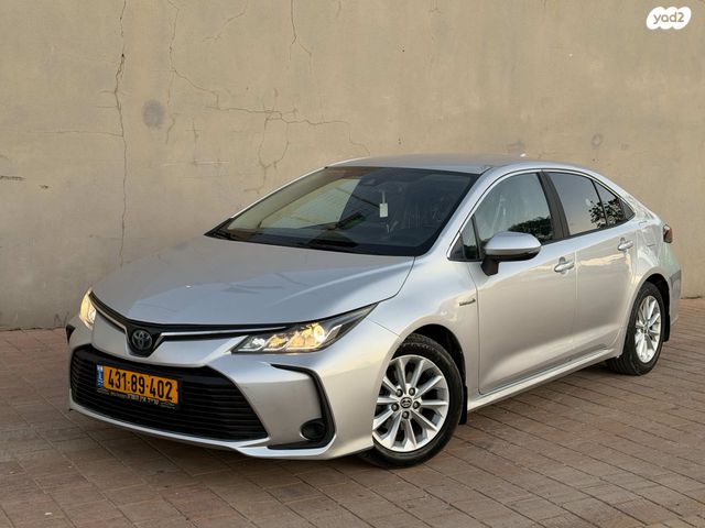 מודעת רכב טויוטה קורולה