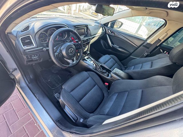 מאזדה 6
