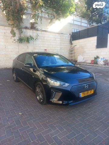 יונדאי איוניק