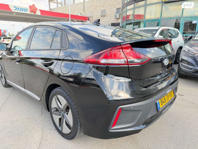 יונדאי איוניק