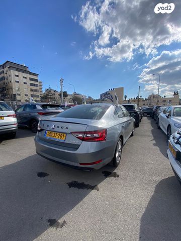 סקודה סופרב