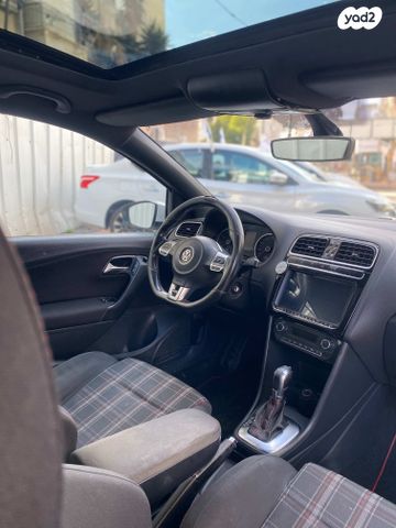 פולקסווגן פולו