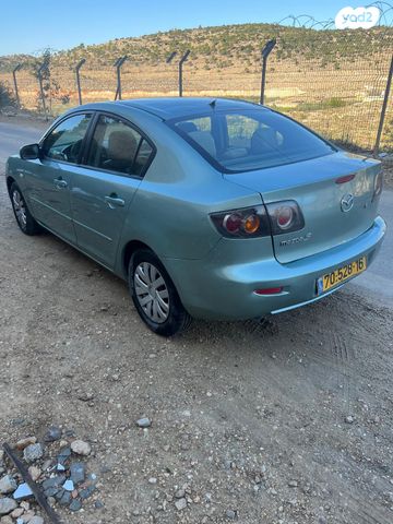 מאזדה 3