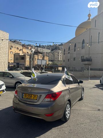 יונדאי אקסנט i25