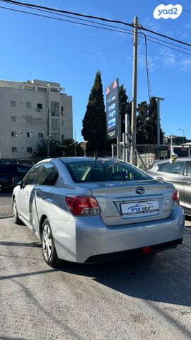 סובארו אימפרזה