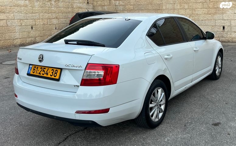 סקודה אוקטביה