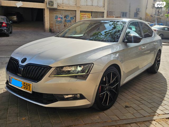 מודעת רכב סקודה סופרב