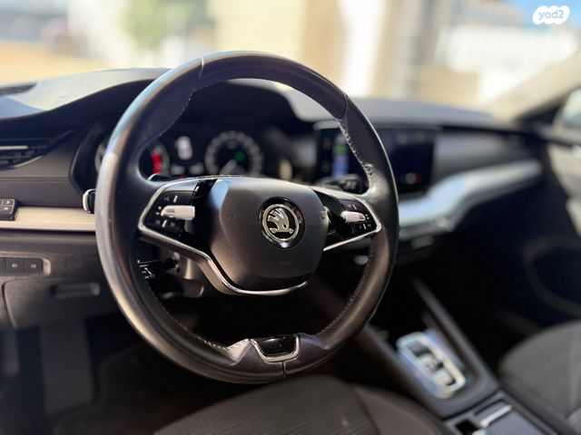 סקודה אוקטביה