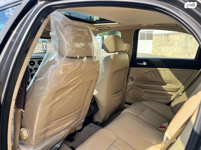 אלפא רומיאו 159