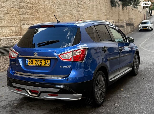 סוזוקי קרוסאובר