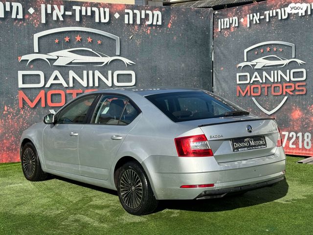 סקודה אוקטביה