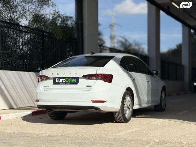 סקודה אוקטביה