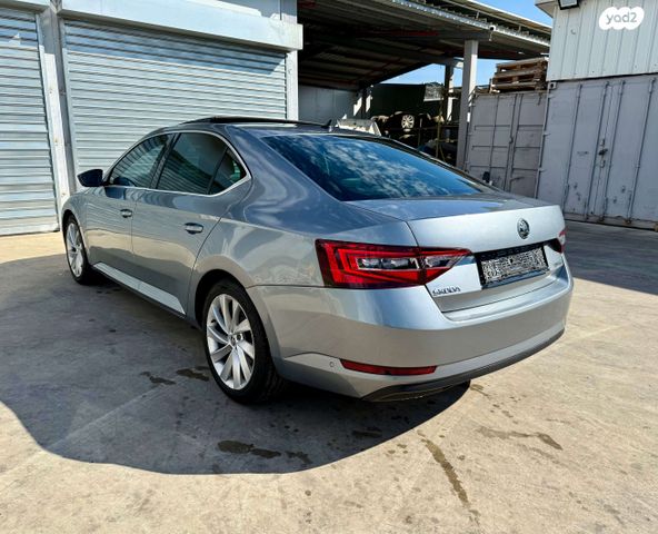 סקודה סופרב