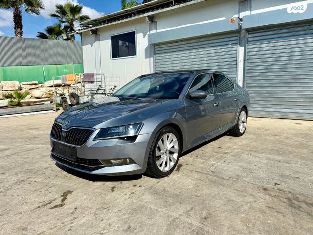 סקודה סופרב