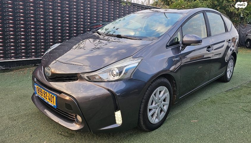 מודעת רכב טויוטה פריוס פלוס