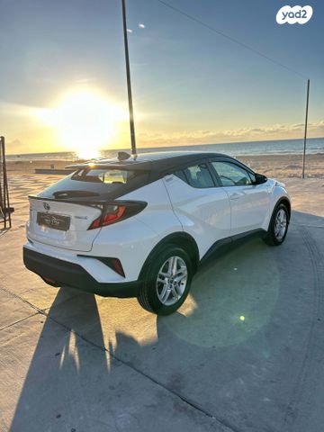 טויוטה C-HR