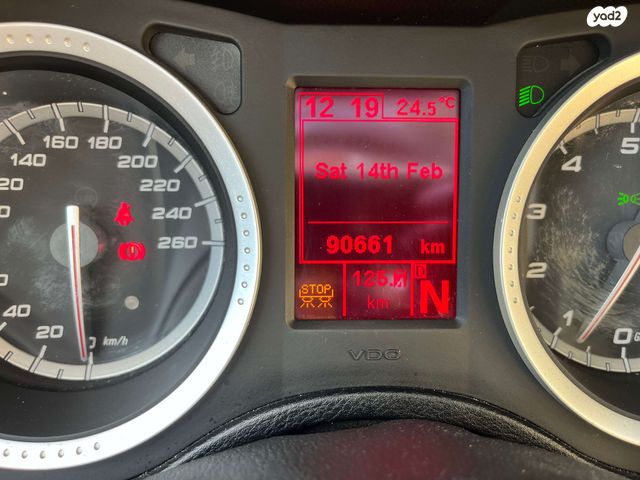 אלפא רומיאו 159