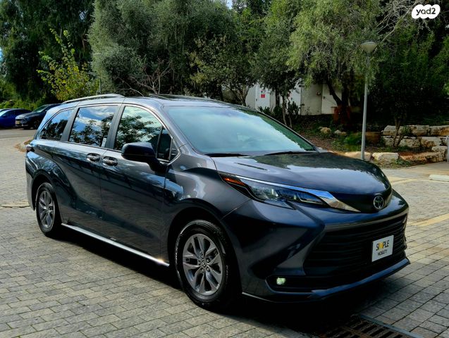 טויוטה סיינה