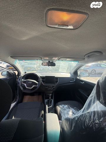 יונדאי אקסנט i25