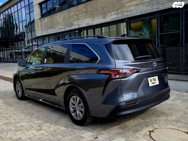 טויוטה סיינה