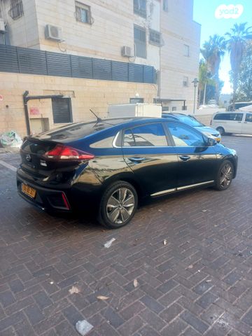 יונדאי איוניק