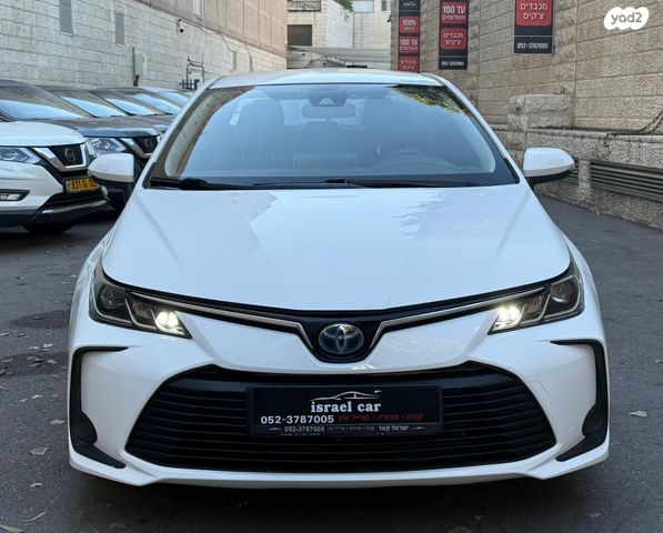 טויוטה קורולה