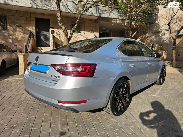 סקודה סופרב