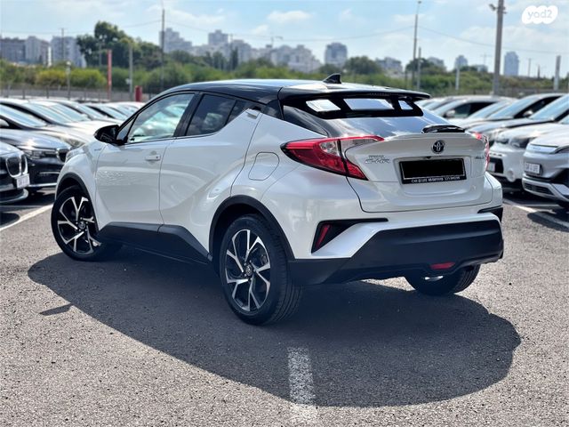 טויוטה C-HR
