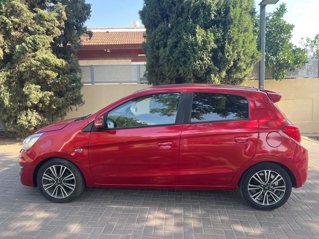 מיצובישי ספייס סטאר