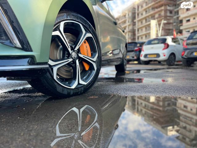 מודעת רכב אם ג'י MG4 2