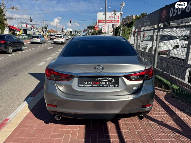 מאזדה 6