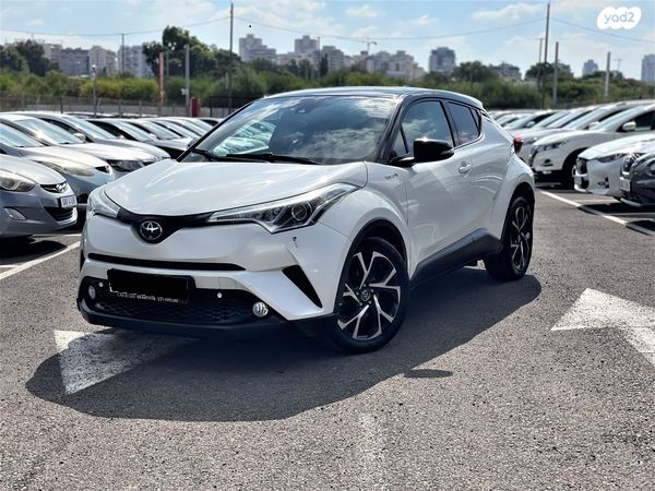מודעת רכב טויוטה C-HR