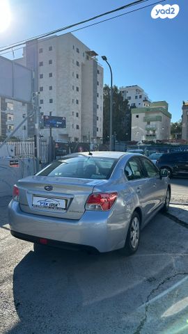 סובארו אימפרזה