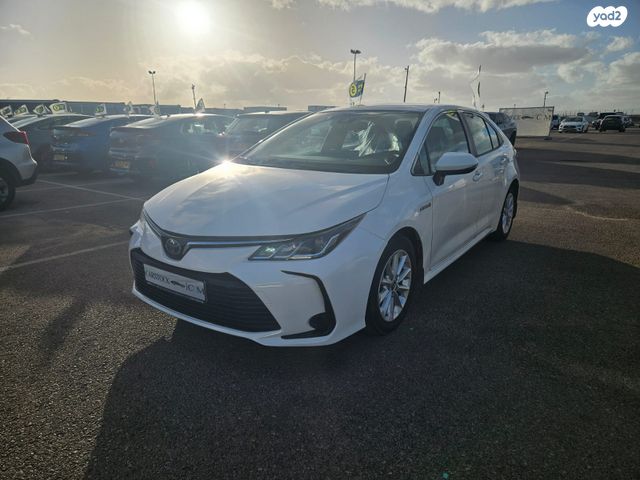 מודעת רכב טויוטה קורולה