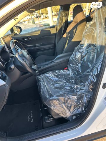 טויוטה C-HR