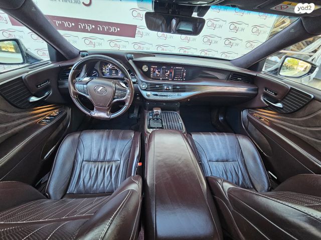 לקסוס LS