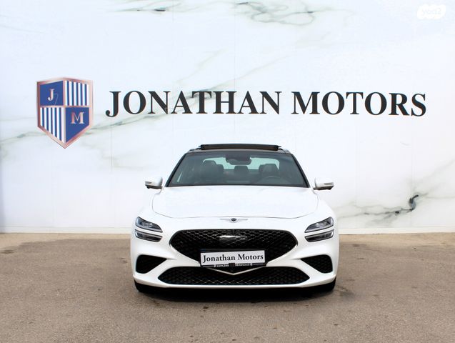 מודעת רכב ג'נסיס G70