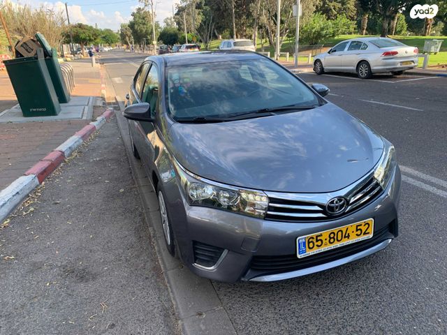 מודעת רכב טויוטה קורולה