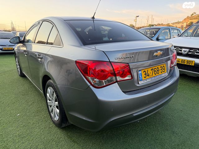 שברולט קרוז