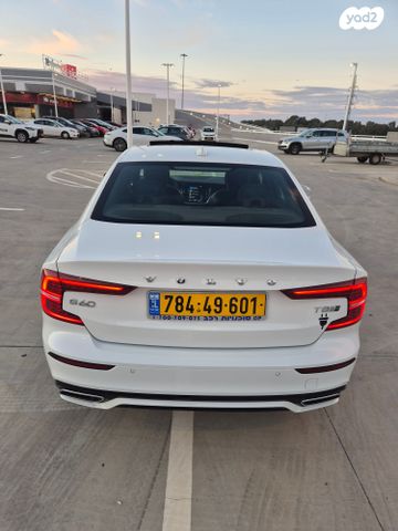 וולוו S60