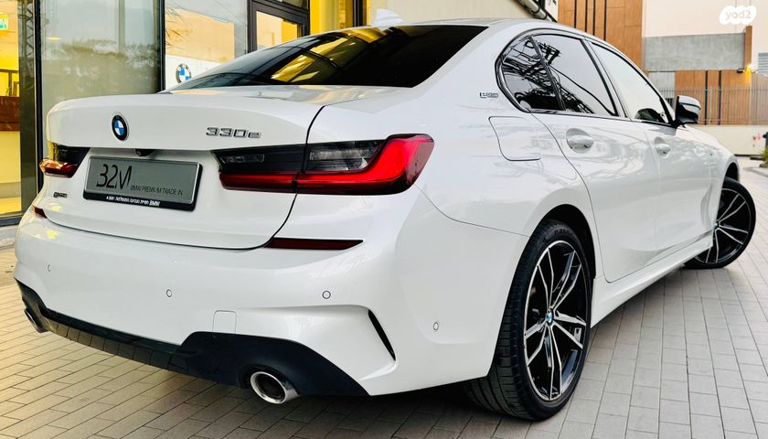 מודעת רכב ב מ וו סדרה 3