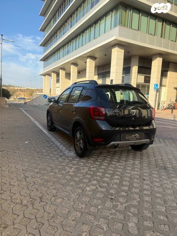 דאצ'יה סנדרו