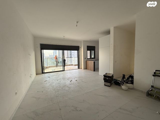 דירה, שדרות כרמי גת 14, כרמי גת, קרית גת