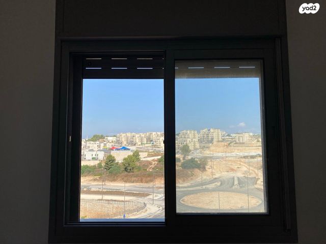 דירה, סביון 32, הפרחים, חריש