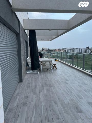 גג/ פנטהאוז, מלחמת יום הכיפורים 1, אריק שרון, נהריה