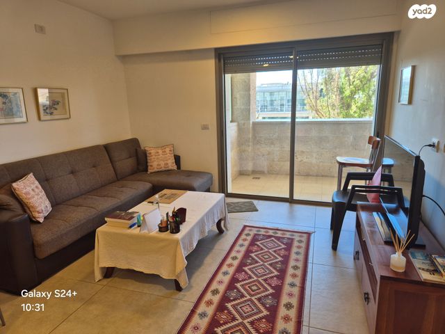 דירה, מונבז 3, מרכז העיר, ירושלים