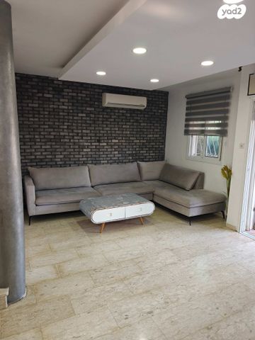 דירת גן, עין זיוון 9, אחוזת דניה, חדרה