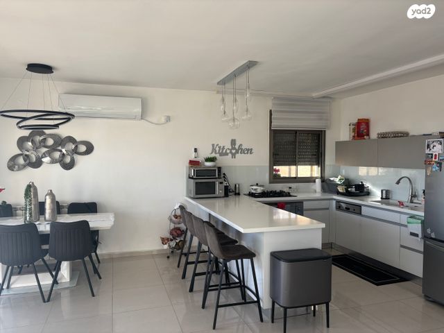 דירה, יוסף נדבה 42, פסגת זאב, ירושלים