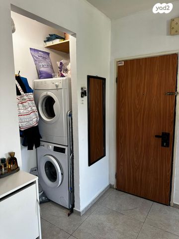 דירה, שירת גאולים 20, נווה ישראל, הרצליה