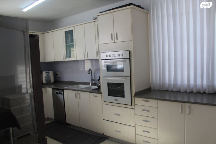 דירה, יהודה הלוי 18, מרכז העיר דרום, נתניה